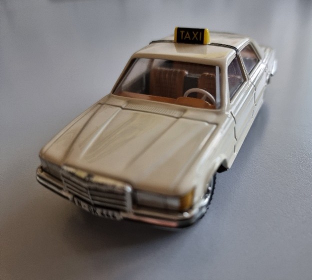 Spielzeug Taxi Mercedes W123