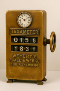 Erstes Taxameter der Welt (Repro)