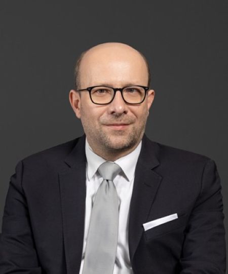 Dennis Hillemann (2025) Dennis Hillemann (2025)